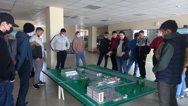 Студенты Аграрного колледжа посетили агропарк «АМЗА»