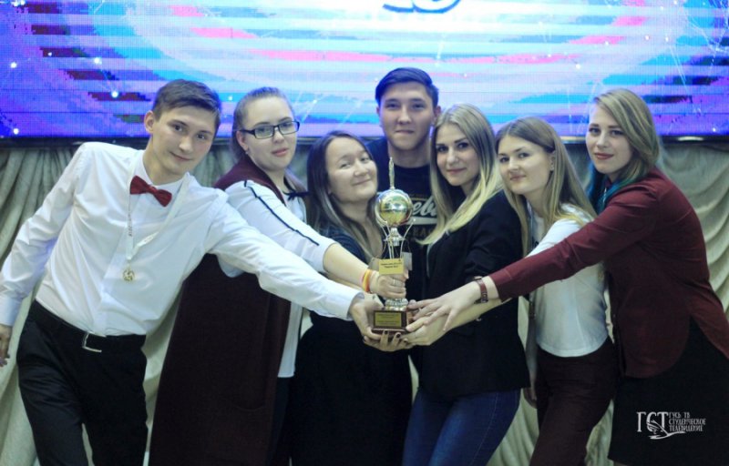 Поздравляем чемпионов Кубка КВН ГАГУ!