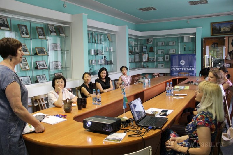 В ГАГУ прошел экологический форум "100 лет заповедной системе России"