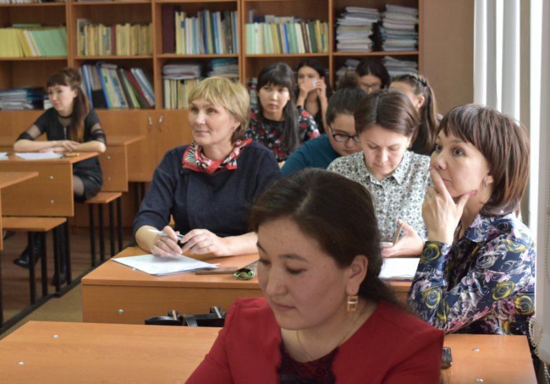 Обсуждение вопросов психолого-педагогического сопровождения лиц с инвалидностью и ОВЗ