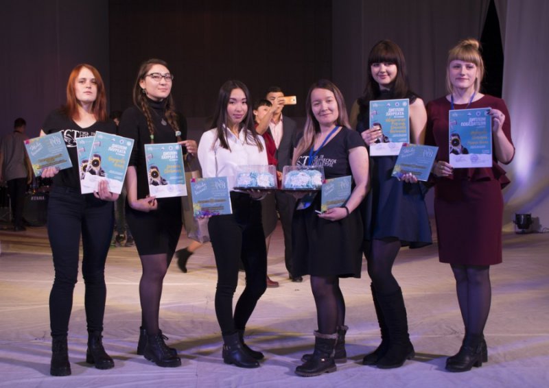 Весна триумфальная! Весна Студенческая!