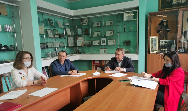 Еще 84 выпускника университета прошли распределение