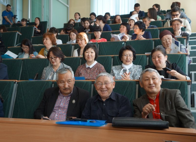 Актуальные проблемы алтайской драматургии в ХХI веке: 120-летию Павла Кучияка
